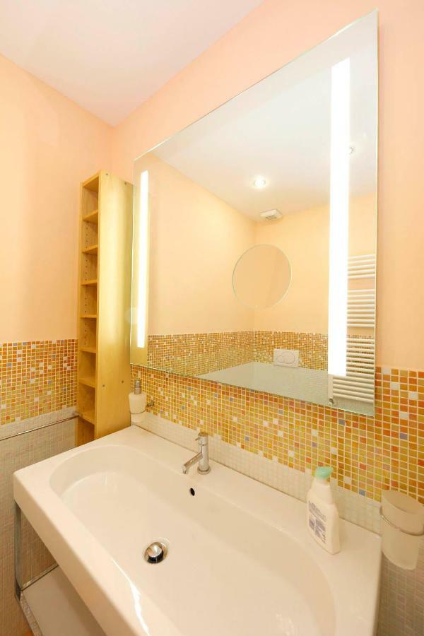 Siena Uptown - Sabrina'S Cozy Apartment מראה חיצוני תמונה
